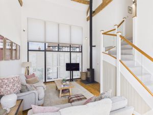 Lounge 2- click for photo gallery